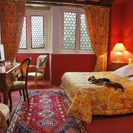 オテル デ ドゥ クレ 3*