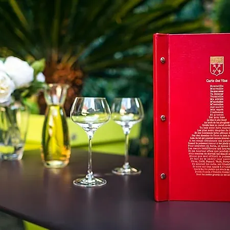 Des Deux Clefs Hotel