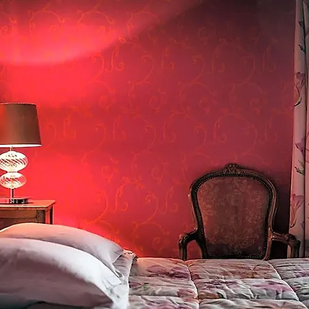 Hotel Des Deux Clefs 3*