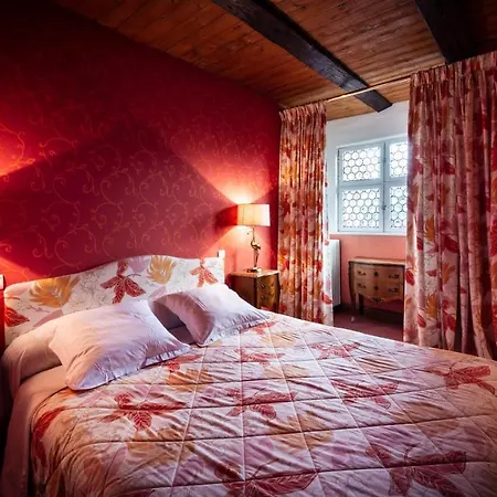 Des Deux Clefs Hotel