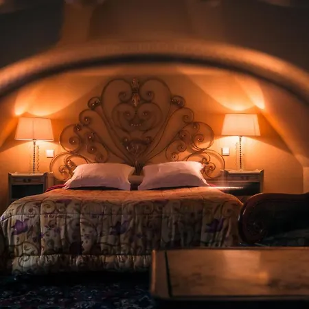 Hotel Des Deux Clefs