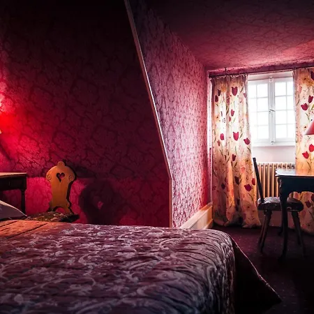 Des Deux Clefs Szálloda 3*