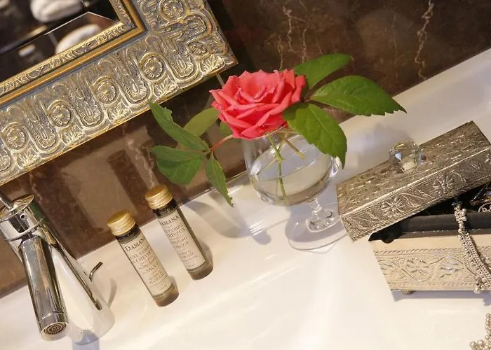 Des Deux Clefs Hotel 3*