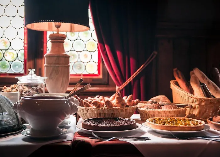 Des Deux Clefs Hotel