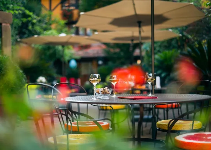 Des Deux Clefs Hotel 3*