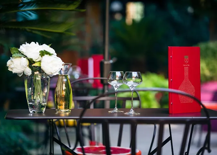 Des Deux Clefs Hotel